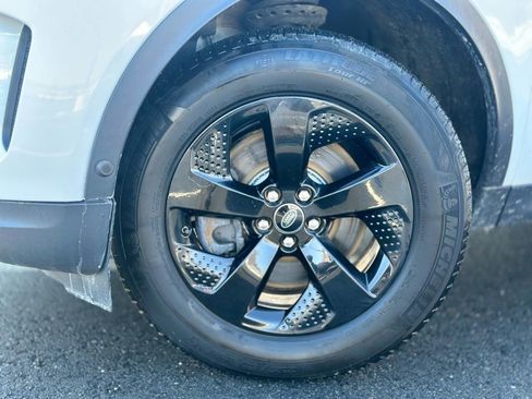 Used 2021 Land Rover Discovery Sport S image 2