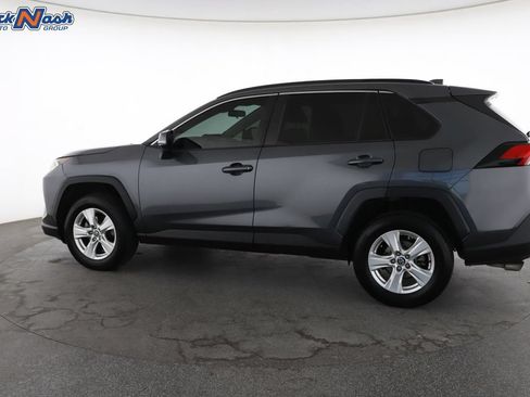 Used 2021 Toyota RAV4 XLE FWD image 8
