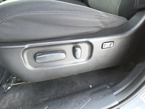 Used 2021 Toyota Tacoma TRD Off-Road image 39