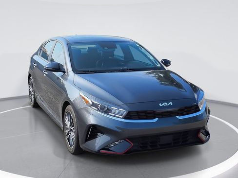 Used 2024 Kia Forte GT-Line w/ GT-Line Premium Package FWD image 1