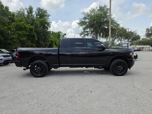 Used 2022 RAM 2500 Big Horn w/ Level C Equiment Group AWD/4WD image 3
