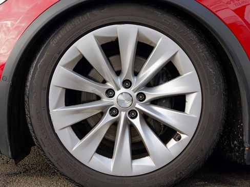 Used 2016 Tesla Model X 90D image 15