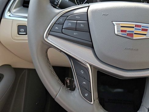 Used 2020 Cadillac XT5 Premium Luxury AWD/4WD image 28