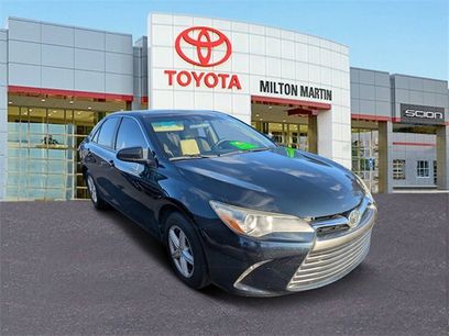 Used 2017 Toyota Camry LE
