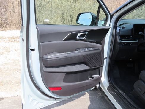 New 2026 Kia Carnival SX image 23