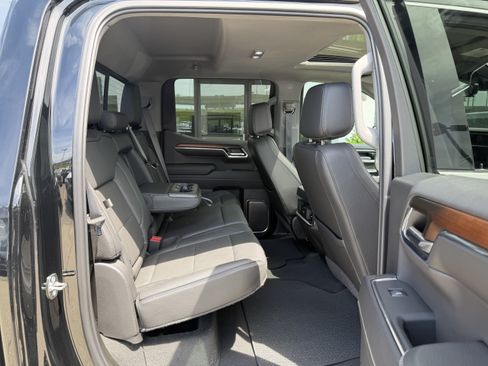 Used 2024 GMC Sierra 1500 Denali w/ Denali Reserve Package AWD/4WD image 26