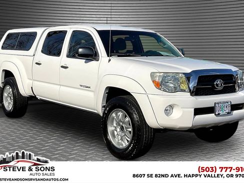 Used 2011 Toyota Tacoma PreRunner w/ SR5 Pkg #2 image 1
