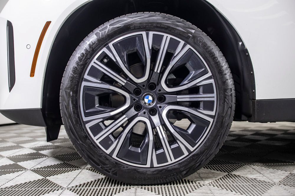 Used 2025 BMW X3 xDrive30i w/ Convenience Package AWD/4WD image 39