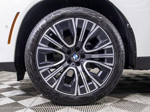 Used 2025 BMW X3 xDrive30i w/ Convenience Package AWD/4WD image 39