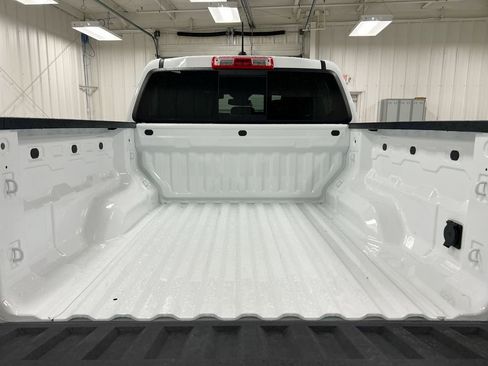 New 2026 Chevrolet Colorado LT w/ LT Convenience Package AWD/4WD image 24