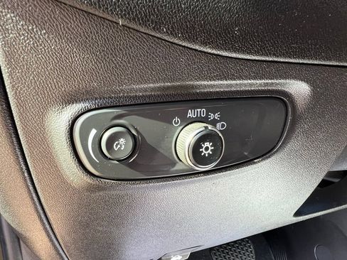 Used 2024 Chevrolet Equinox LT w/ LPO, Floor Liner Package FWD image 26