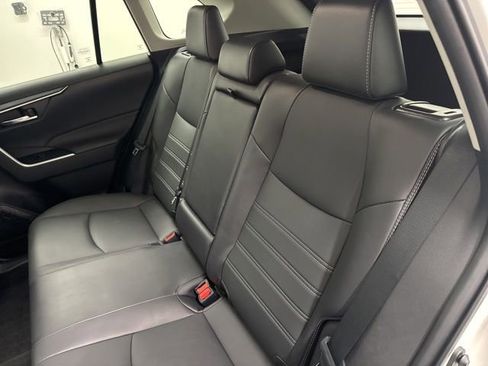 Used 2022 Toyota RAV4 XLE Premium AWD/4WD image 19
