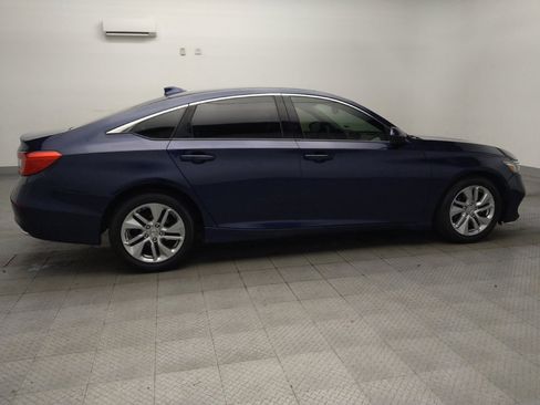 Used 2020 Honda Accord LX image 10