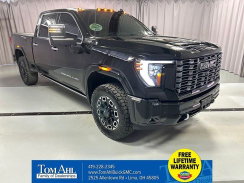 Used 2025 GMC Sierra 3500 Denali Ultimate image 1