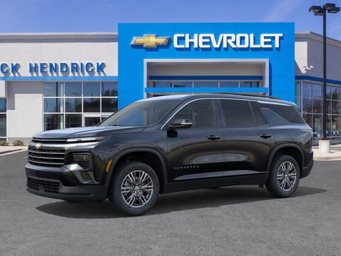 New 2026 Chevrolet Traverse LT image 3