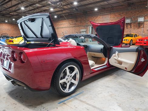Used 2008 Chevrolet Corvette Convertible RWD image 27