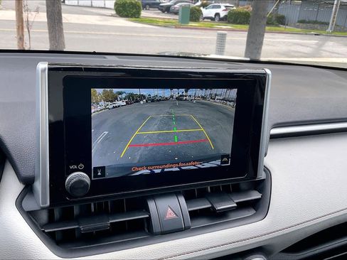 Used 2023 Toyota RAV4 XLE w/ Convenience Package image 25