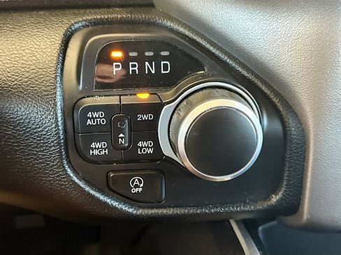 Used 2020 RAM 1500 Lone Star AWD/4WD image 21
