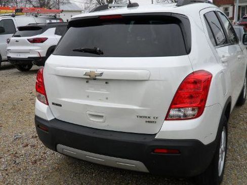Used 2016 Chevrolet Trax LT w/ LT Convenience Package image 6