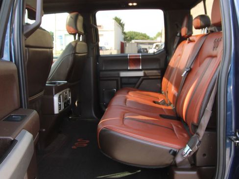 Used 2019 Ford F150 King Ranch w/ Equipment Group 601A Luxury AWD/4WD image 11