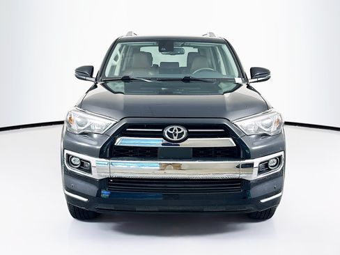 Used 2021 Toyota 4Runner Limited AWD/4WD image 2