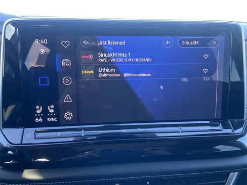 Used 2024 Volkswagen Atlas SEL image 13