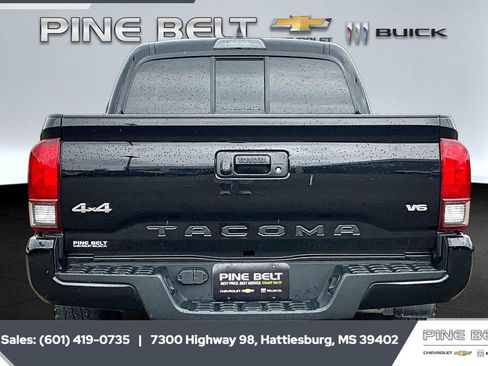 Used 2023 Toyota Tacoma SR AWD/4WD image 4