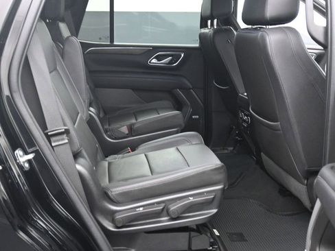 Used 2022 Chevrolet Tahoe LT AWD/4WD image 12