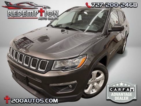 Used 2018 Jeep Compass Latitude w/ Cold Weather Group AWD/4WD image 1
