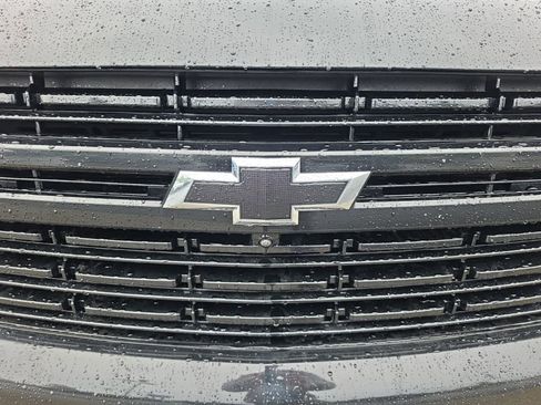 Used 2024 Chevrolet Suburban RST w/ Luxury Package AWD/4WD image 36