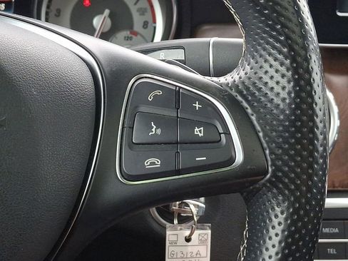 Used 2016 Mercedes-Benz GLA 250 4MATIC image 21