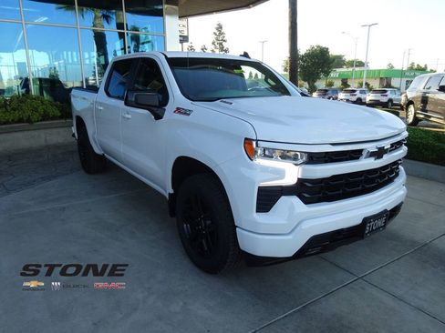 New 2026 Chevrolet Silverado 1500 RST w/ Z71 Off-Road Package AWD/4WD image 1