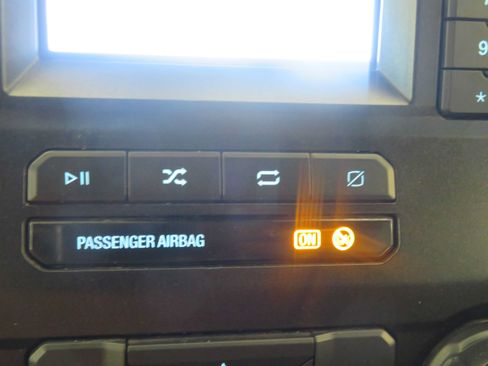Used 2022 Ford F350 XL w/ Power Equipment Group AWD/4WD image 43