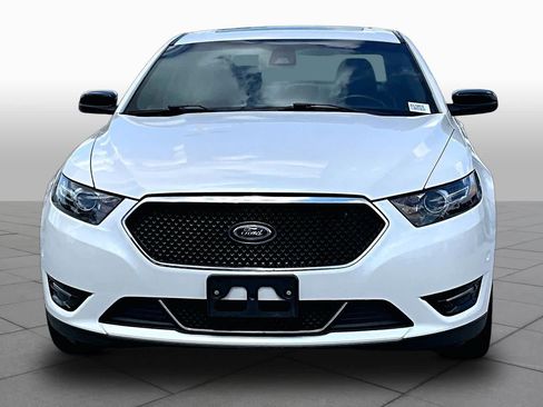 Used 2018 Ford Taurus SHO w/ Driver Assist Package AWD/4WD image 4