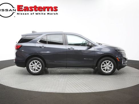 Used 2022 Chevrolet Equinox LT FWD image 40