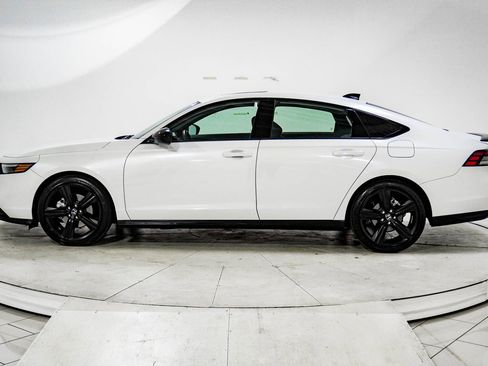 Used 2024 Honda Accord Sport image 5