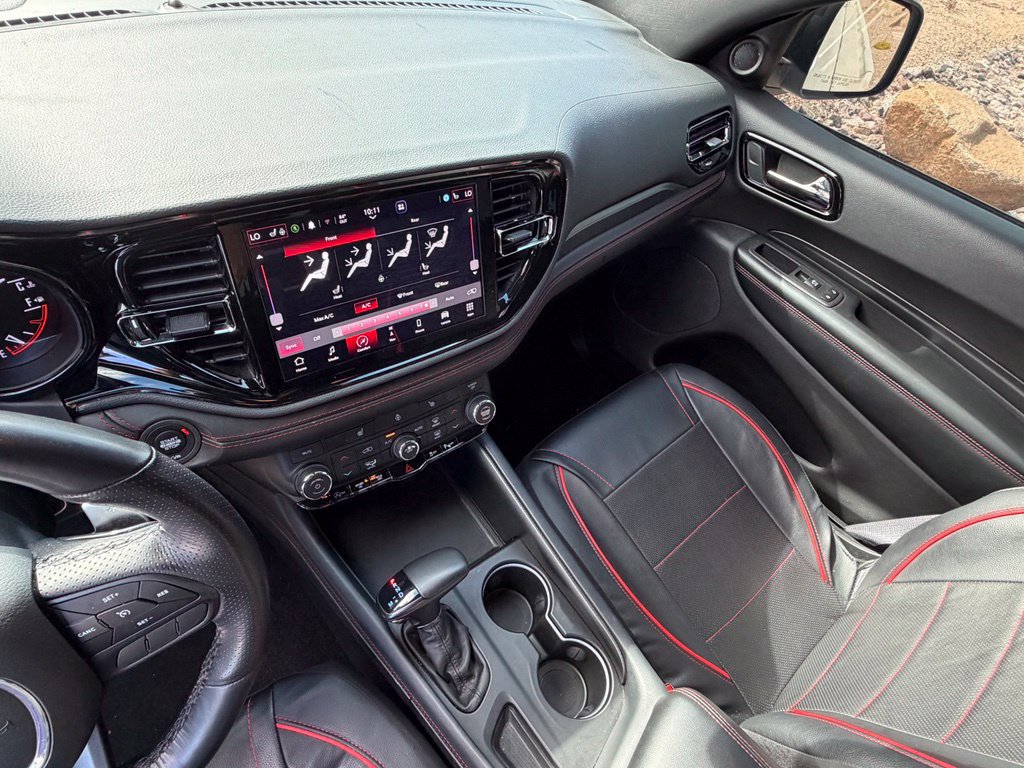 Used 2025 Dodge Durango GT w/ Blacktop Package RWD image 26