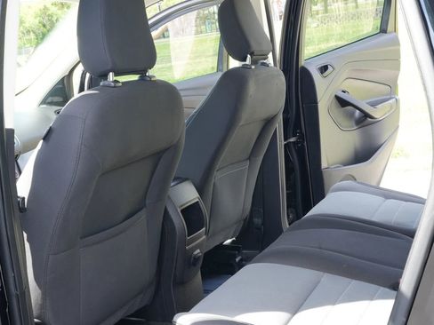 Used 2018 Ford Escape S image 7