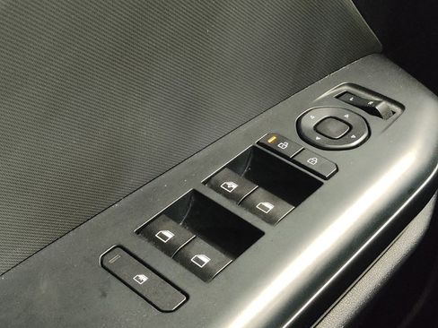 Used 2025 Kia K4 FWD image 27