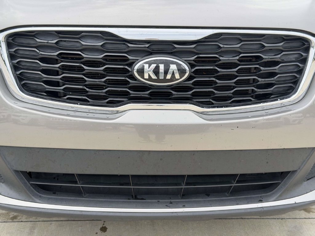 Used 2019 Kia Sorento FWD w/ LX Convenience Package image 3