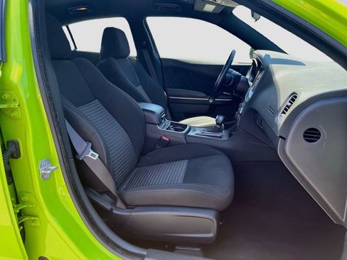 Used 2023 Dodge Charger SXT RWD image 27