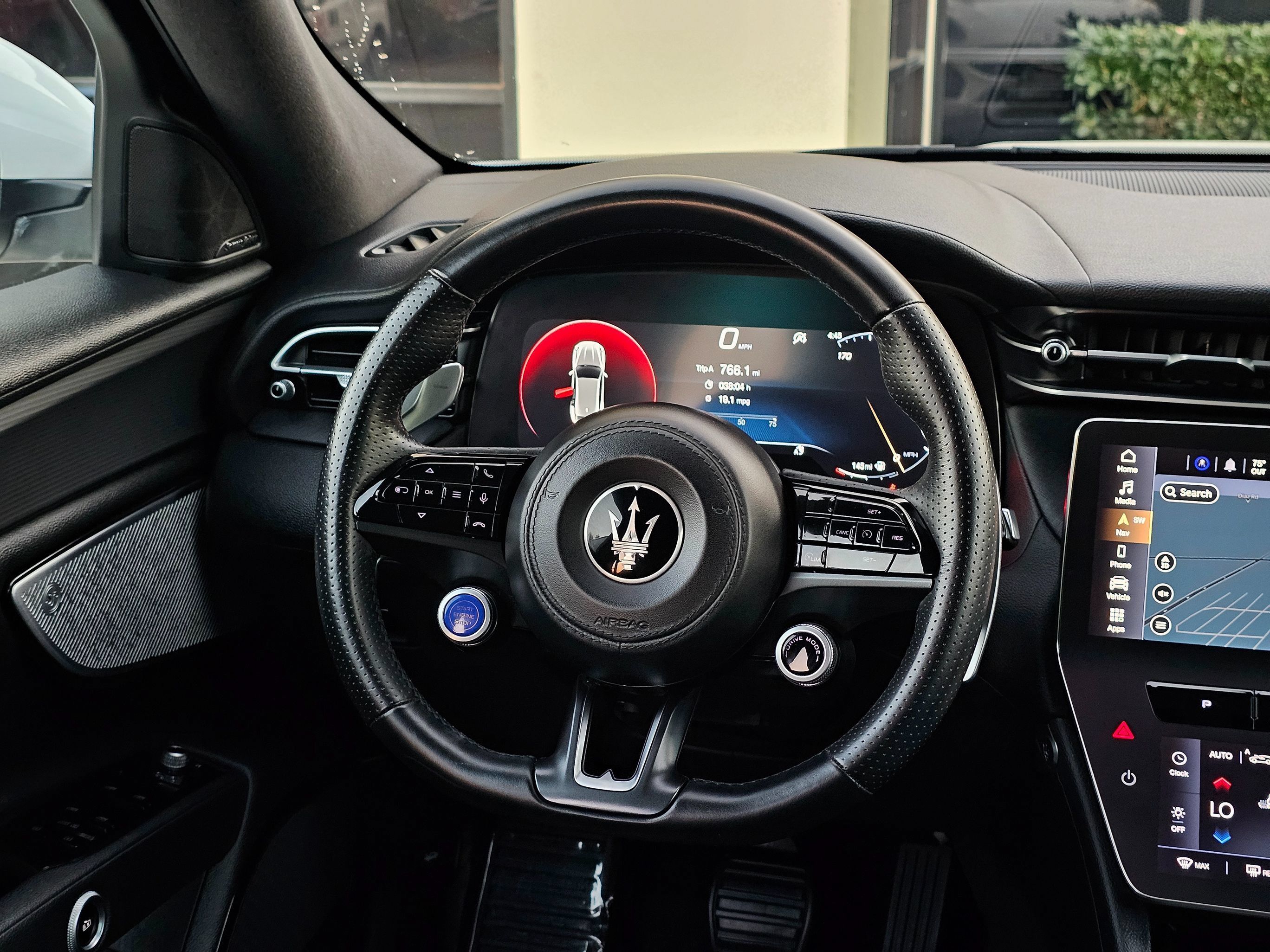 Used 2024 Maserati Grecale GT AWD/4WD image 21