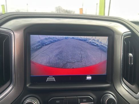 Used 2021 Chevrolet Silverado 1500 LT Trail Boss w/ Bed Protection Package image 22