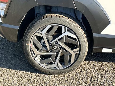New 2026 Hyundai Kona SEL Premium image 11