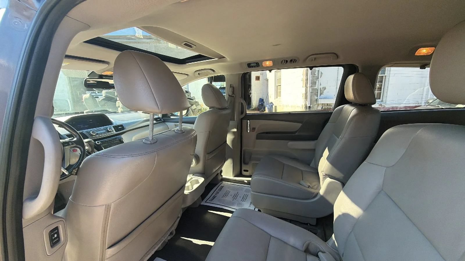 Used 2014 Honda Odyssey EX-L image 34