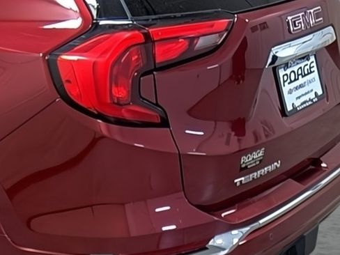 Used 2019 GMC Terrain Denali AWD/4WD image 10