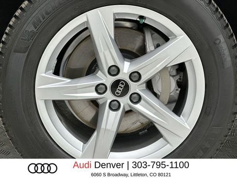 Certified 2023 Audi Q5 2.0T Premium w/ Convenience Package image 10