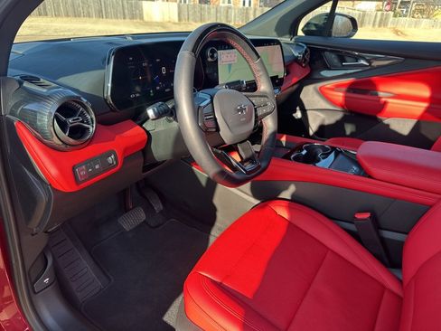 Used 2025 Chevrolet Blazer EV SS w/ Performance Package image 21