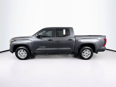 Used 2025 Toyota Tundra SR5 AWD/4WD image 13
