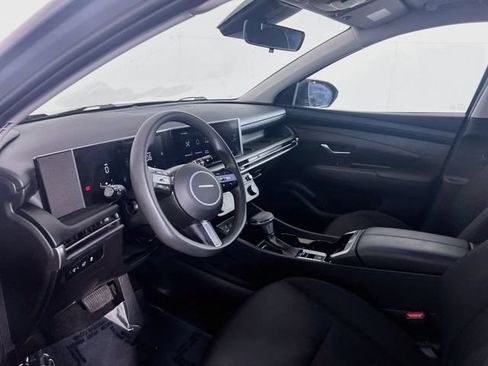 Used 2025 Hyundai Tucson SEL FWD image 11